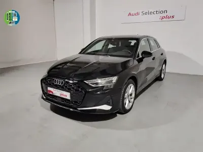 Usado Audi A3 Advanced Plus 116 CV (85 kW) 2025 Negro Berlina