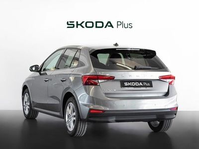 Gris Usado 2024 Skoda Fabia Selection Utilitario | 18.300 € (Un poco caro)
