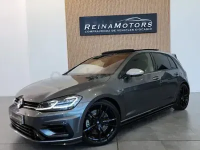 Usado VW Golf VII R 300 HP (220 kW) 2019 Cinzento Sedan
