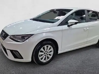 Usado Seat Ibiza Style 110 CV (80 kW) 2023 Utilitario