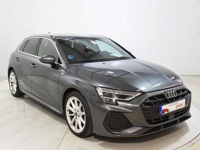 Gris Usado 2025 Audi A3 Sportback S-Line Utilitario | 34.800 € (Caro)