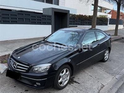 Usado Mercedes CLC200 122 CV (89 kW) 2010 Negro Utilitario