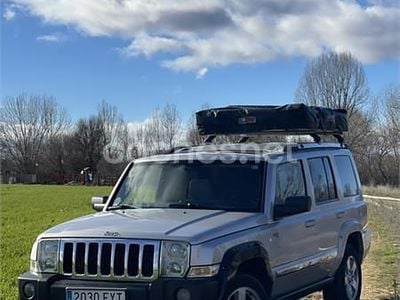 Gris / plata Usado 2007 Jeep Commander Limited SUV | 9000 €