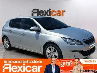 Usado Peugeot 308 Active 110 CV (80 kW) 2020 Gris Berlina
