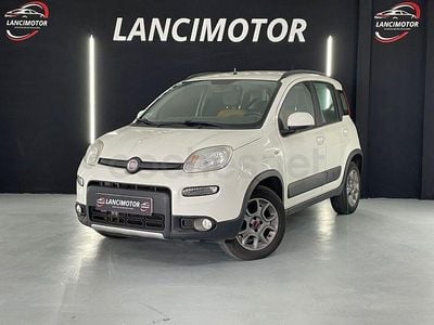 Usado Fiat Panda Cross Cross 80 CV (58 kW) 2015 Blanco Utilitario