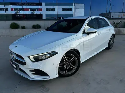 Usado Mercedes A180 136 CV (100 kW) 2019 Blanco Berlina