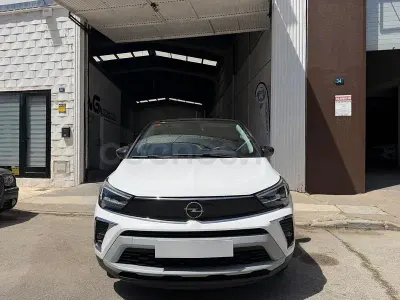 Usado Opel Crossland X GS Line 110 CV (80 kW) 2021 Blanco SUV