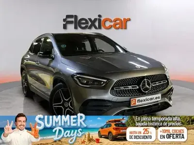 Usado Mercedes GLA180 136 CV (100 kW) 2023 Gris SUV