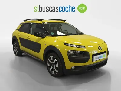 Usado Citroën C4 Cactus Shine 99 CV (72 kW) 2018 Amarillo Utilitario