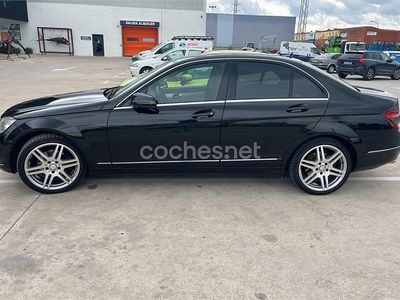 Usado Mercedes C220 Avantgarde 150 CV (110 kW) 2008 Negro Berlina