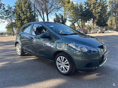 Usado Mazda 2 Active 68 CV (50 kW) 2008 Negro Utilitario
