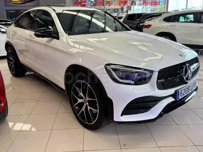 Usado Mercedes GLC200 163 CV (119 kW) 2021 Blanco SUV