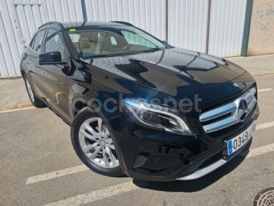 Mercedes GLA220
