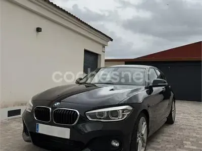 Usado BMW 118 Comfort Edition 143 CV (105 kW) 2016 Negro Utilitario