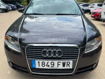 Usado Audi A4 140 CV (102 kW) 2007 Gris / plata Familiar