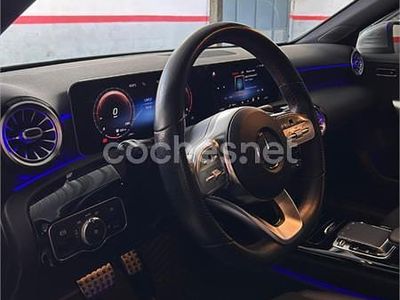 Usado Mercedes A200 156 CV (114 kW) 2019 Gris / plata Berlina