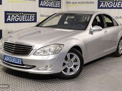 Usado Mercedes S500 388 CV (285 kW) 2007 Plateado Berlina