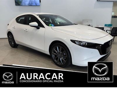 Blanco Nuevo 2025 Mazda 3 Center-Line Berlina | 28.200 € (Precio justo)