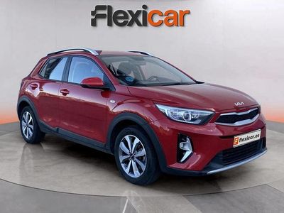 Rojo Usado 2023 Kia Stonic SUV | 12.990 € (Precio justo)