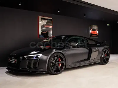 Usado Audi R8 Coupé Comfort 610 CV (448 kW) 2016 Negro Coupe