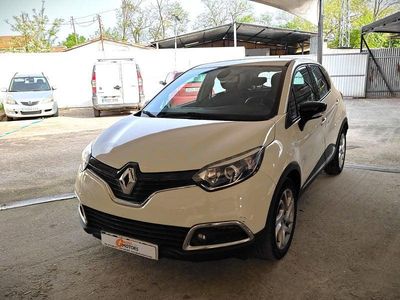 Używany Renault Captur Zen 90 KM (66 kW) 2015 Beżowy SUV