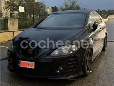Negro Usado 2006 Seat Leon Reference Berlina | 7000 € (Precio justo)