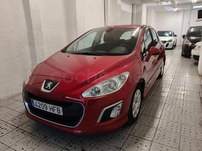 Usado Peugeot 308 Business-Line 92 CV (67 kW) 2010 Rojo Berlina