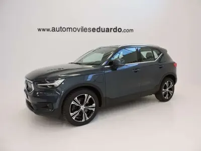 Usado Volvo XC40 Inscription 211 CV (155 kW) 2021 Azul SUV