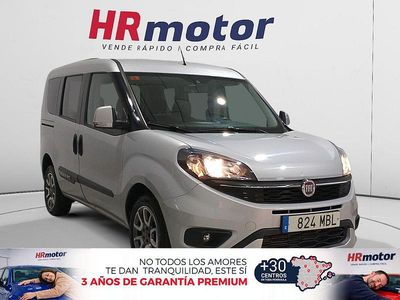 Usado Fiat Doblò Trekking 120 CV (88 kW) 2022 Gris Monovolumen
