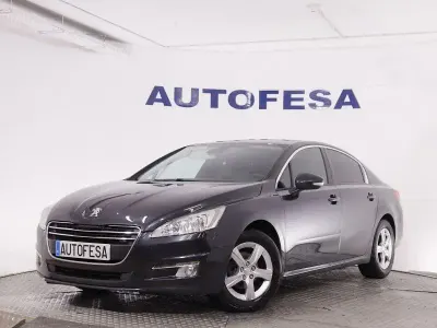 Usado Peugeot 508 140 CV (102 kW) 2014 Negro Berlina