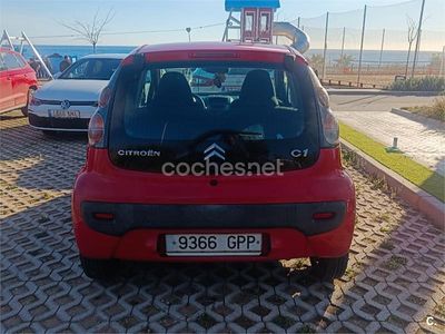 Usado Citroën C1 68 CV (50 kW) 2009 Rojo Utilitario