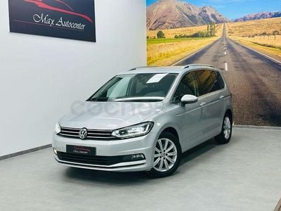 Usado VW Touran Sportline 190 CV (139 kW) 2019 Gris / plata Monovolumen