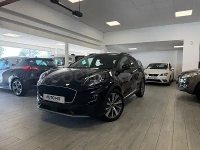 Usado Ford Puma Titanium 125 CV (91 kW) 2022 Negro SUV
