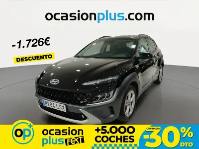 Usado Hyundai Kona 120 CV (88 kW) 2021 Negro SUV