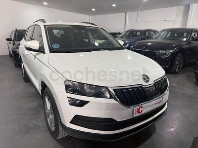Usado Skoda Karoq Ambition 150 CV (110 kW) 2021 Blanco SUV