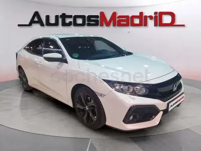 Usado Honda Civic Comfort 129 CV (94 kW) 2019 Blanco Berlina