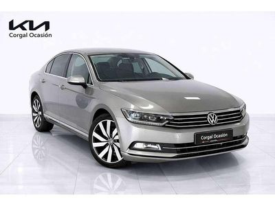 Usado VW Passat Sport 150 CV (110 kW) 2016 Gris Berlina