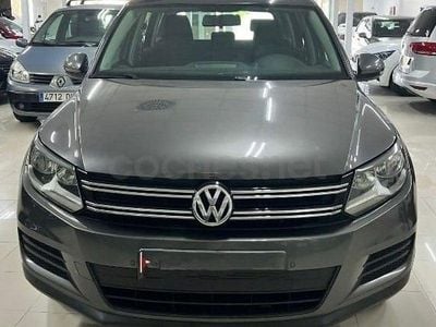 Usado VW Tiguan Advance 110 CV (80 kW) 2012 Gris / plata SUV