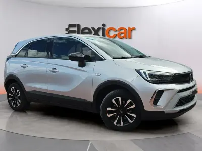 Usado Opel Crossland X Elegance 110 CV (80 kW) 2024 Gris SUV