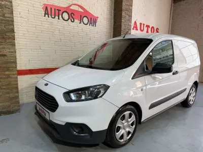 Usado Ford Transit Courier Trend 102 CV (75 kW) 2022 Blanco Van
