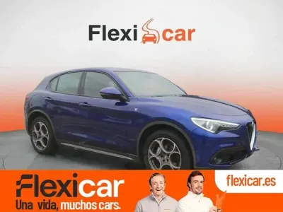Usado Alfa Romeo Stelvio Ti 211 CV (155 kW) 2022 Azul SUV
