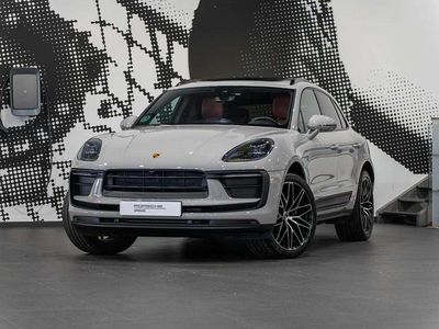 Beige Usado 2021 Porsche Macan SUV | 72.900 € (Caro)