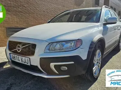 Usado Volvo XC70 Momentum 181 CV (133 kW) 2014 Gris Familiar
