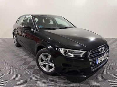 Usado Audi A3 Sportback 116 CV (85 kW) 2018 Negro Utilitario