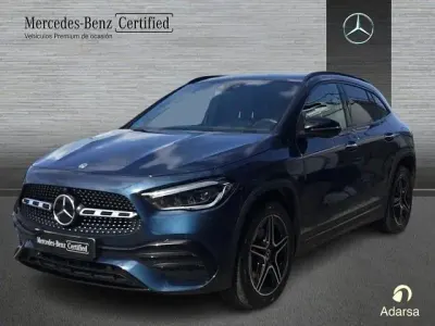 Usado Mercedes GLA250 218 CV (160 kW) 2023 Azul denim SUV