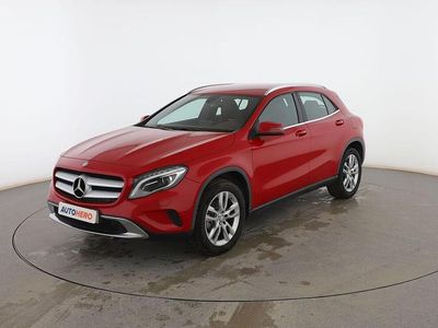 Usado Mercedes GLA250 Urban 210 CV (154 kW) 2016 Rojo SUV