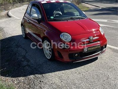 Usado Abarth 500 Esseesse 160 CV (117 kW) 2009 Rojo Berlina