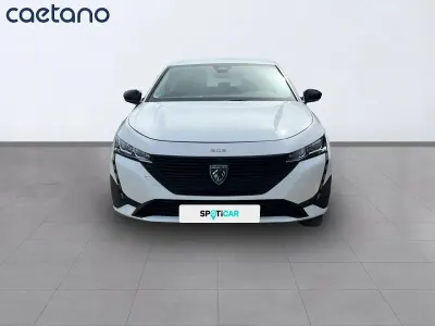 Usado Peugeot 308 Active 110 CV (80 kW) 2022 Blanco Berlina