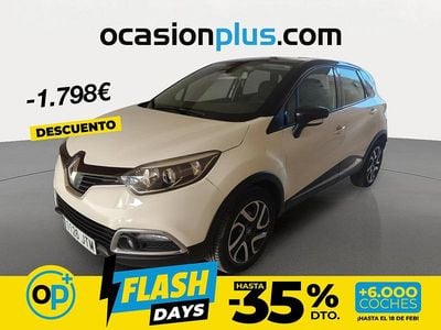 Usado Renault Captur Zen 120 CV (88 kW) 2016 Beige SUV