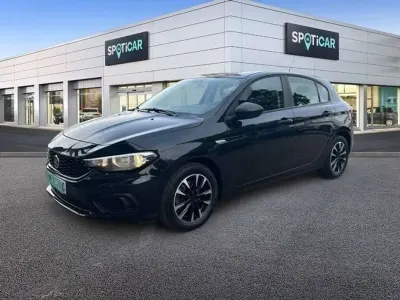 Usado Fiat Tipo Pop 95 CV (69 kW) 2020 Negro Berlina